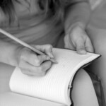 Girl writing kevin-malik-Pexels